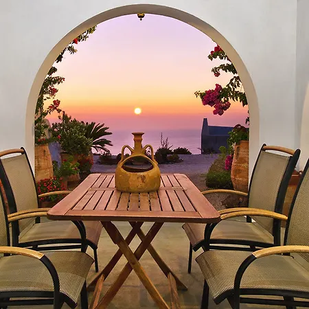 Hotel Golden East Santorini Island