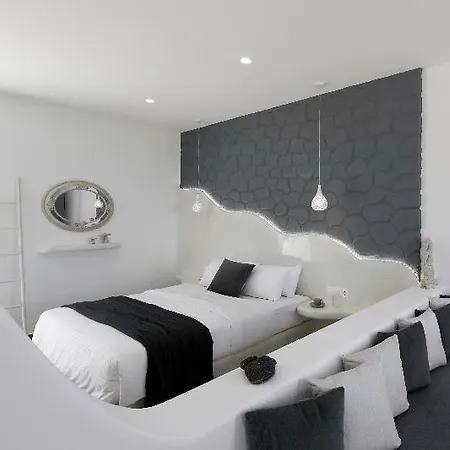 Hotel Golden East 3*